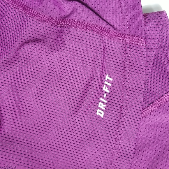 NIke Running DRI FIT Long Sleeve Purple Size Small - Picture 12 of 13